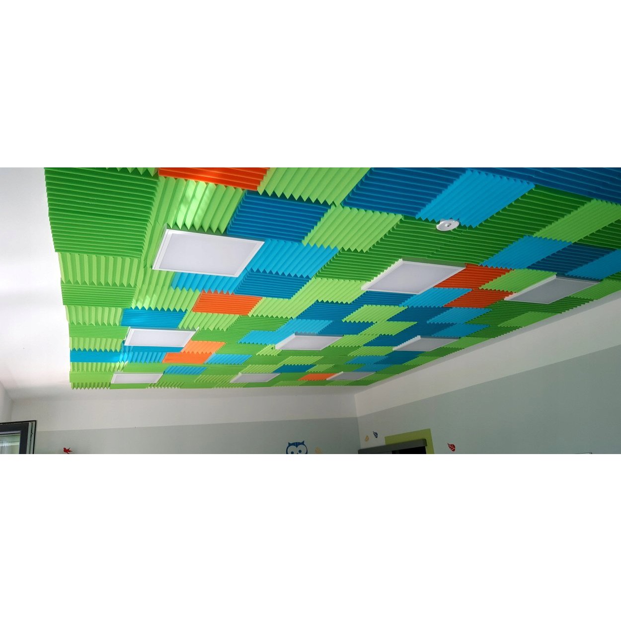 Akustický panel 50x50x5cm oranžový samozhášavý nehorľavý karus