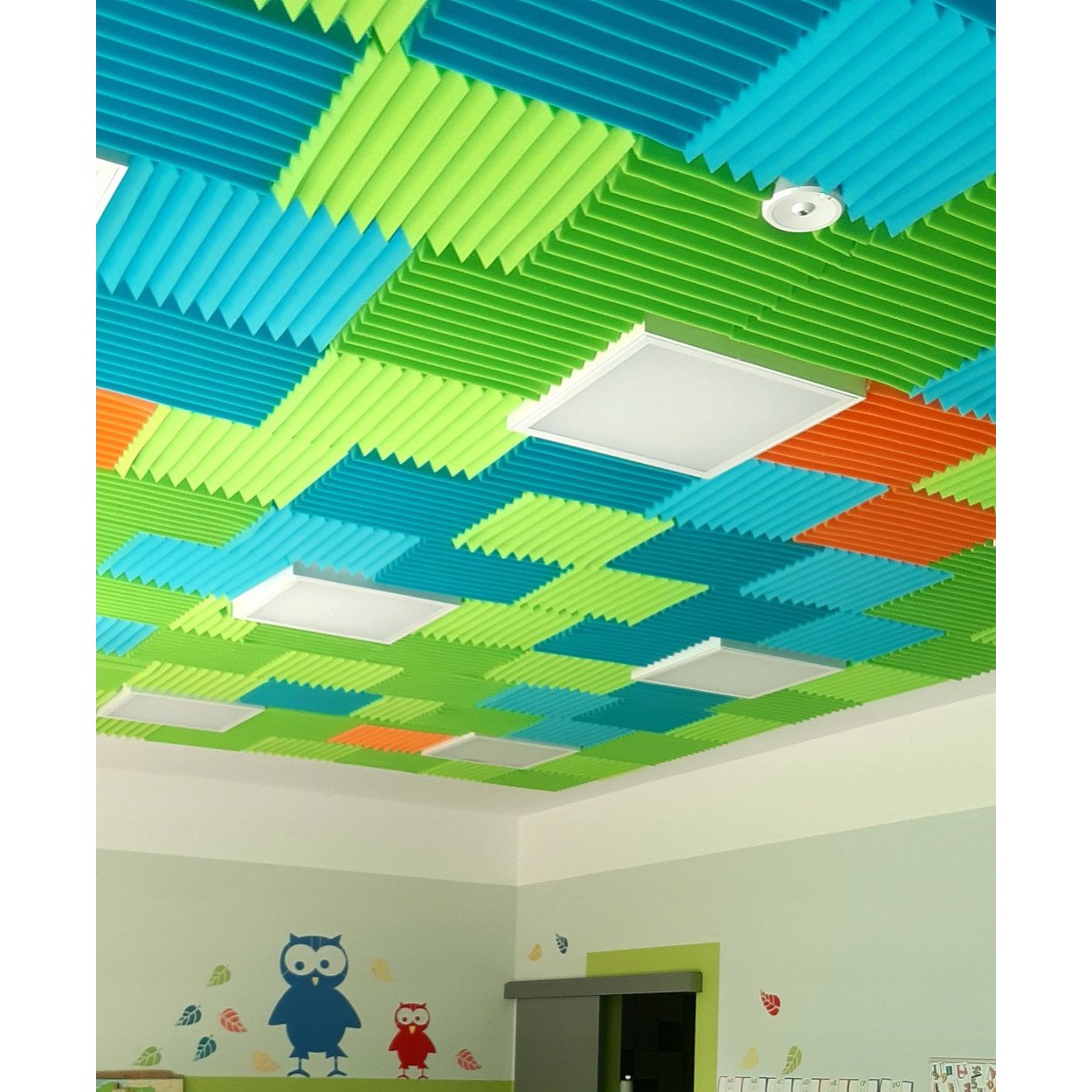 Akustický panel 50x50x5cm oranžový samozhášavý nehorľavý karus