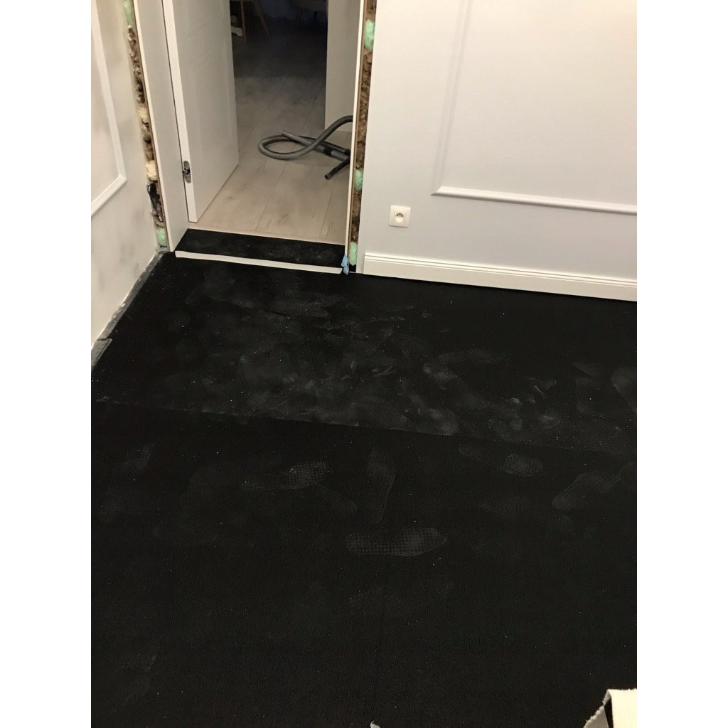 Antivibračná zvukotesná izolačná podložka 5mm 25x100cm G5 karus